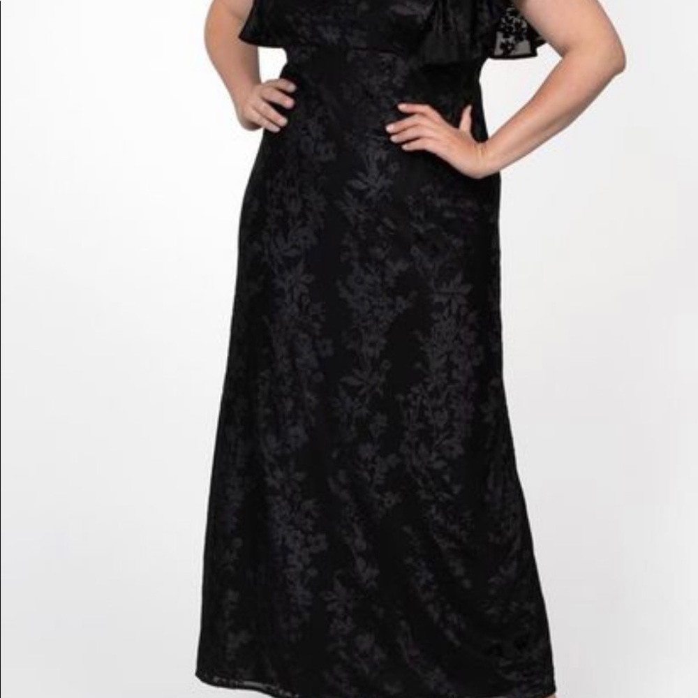 Beautiful black formal dress